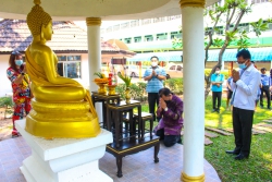 20220524223412.jpg - นายรัฐวิทย์ โพธิ์แสง  ได้เดินทางมามาปฏิบัติหน้าที่รองผู้อำนวยการสถานศึกษาโรงเรียนประทาย | https://prathai.ac.th